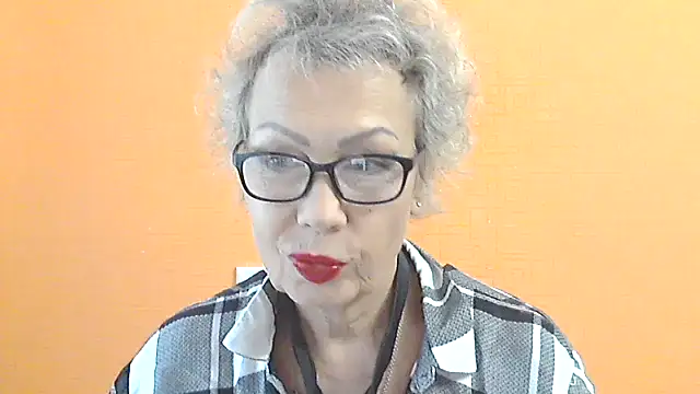 NessyJenixs online show from 10/02/25, 06:31