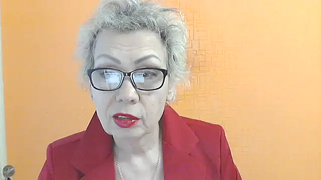 NessyJenixs online show from 02/15/26, 10:03