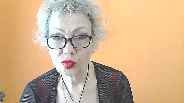 NessyJenixs online show from 03/01/26, 08:16