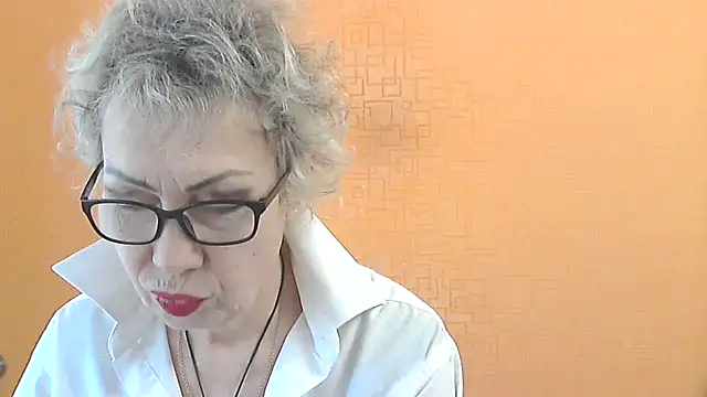 NessyJenixs online show from 03/19/26, 08:07