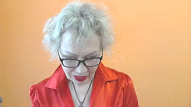 Snapshot of NessyJenixs chatting on 05/16/26, 06:32 NessyJenixs online show from 05/16/26, 06:32