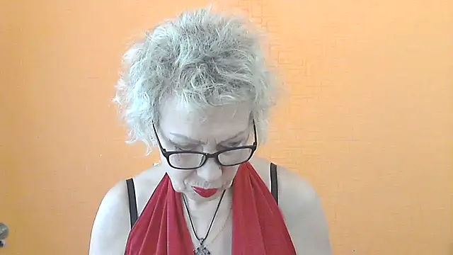 Snapshot of NessyJenixs chatting on 06/16/26, 06:38 NessyJenixs online show from 06/16/26, 06:38