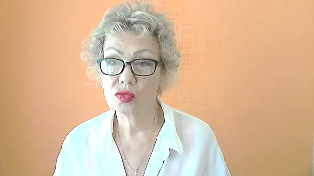 Snapshot of NessyJenixs chatting on 07/16/26, 06:19 NessyJenixs online show from 07/16/26, 06:19