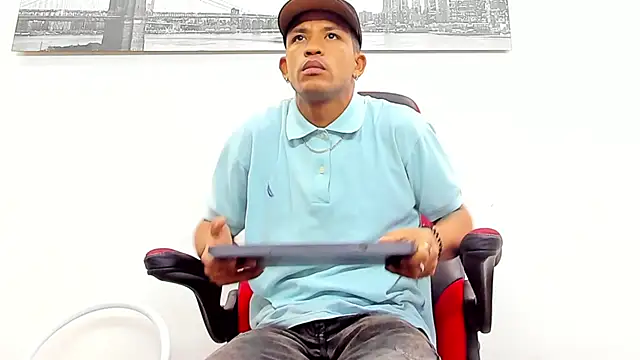 carlos alber12 online show from 02/13/25, 07:42