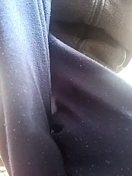 Snapshot of cingonduro chatting on 01/24/25, 09:28 cingonduro online show from 01/24/25, 09:28