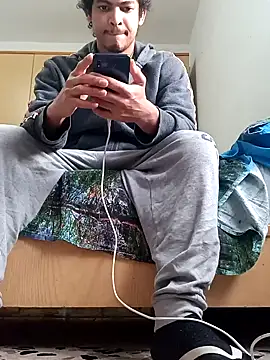 Snapshot of cingonduro chatting on 01/29/25, 07:36 cingonduro online show from 01/29/25, 07:36