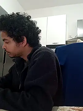 Snapshot of cingonduro chatting on 03/02/25, 03:59 cingonduro online show from 03/02/25, 03:59