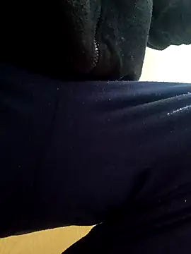 Snapshot of cingonduro chatting on 03/06/25, 09:14 cingonduro online show from 03/06/25, 09:14