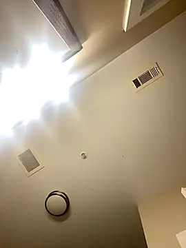 theprettysoles online show from 12/04/25, 03:43