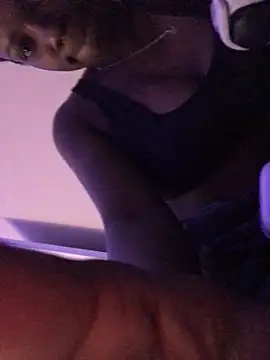 theprettysoles online show from 04/05/26, 01:47