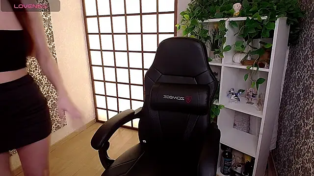 Snapshot of KristineBeauty chatting on 01/31/25, 08:11 KristineBeauty online show from 01/31/25, 08:11