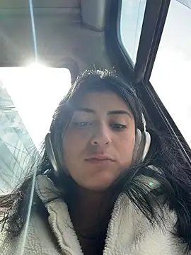 Snapshot of fiorella_paris chatting on 03/06/26, 07:21 fiorella paris online show from 03/06/26, 07:21