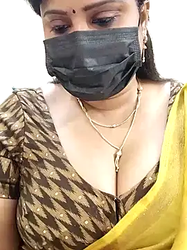 Queenflowerr online show from 02/09/25, 01:00