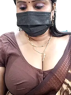 Queenflowerr online show from 03/16/25, 02:00