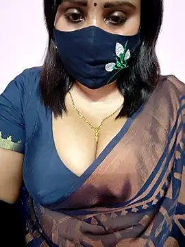 Queenflowerr online show from 03/06/26, 01:40