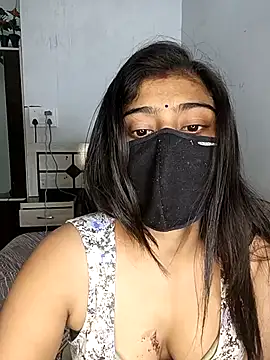 Love-N online show from 11/24/25, 11:04