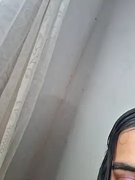 Snapshot of novinhatransexy chatting on 02/06/25, 04:03 novinhatransexy online show from 02/06/25, 04:03