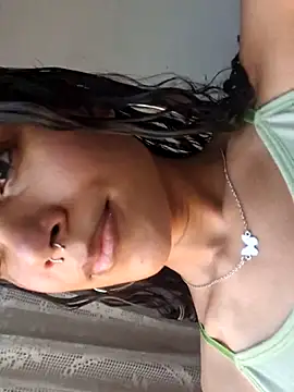 Snapshot of novinhatransexy chatting on 12/05/25, 06:04 novinhatransexy online show from 12/05/25, 06:04