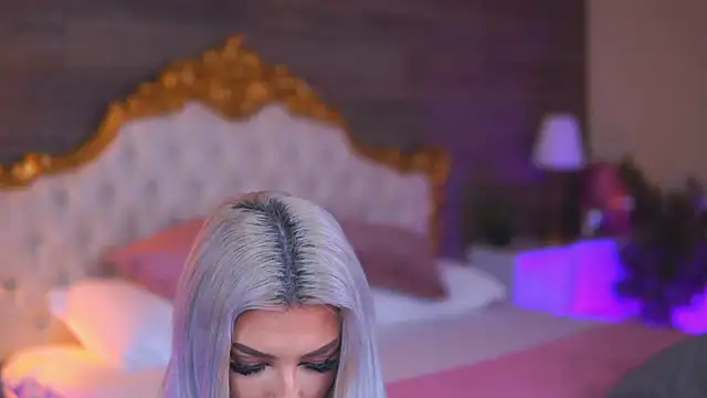 Juicy Jessye online show from 04/03/26, 08:29