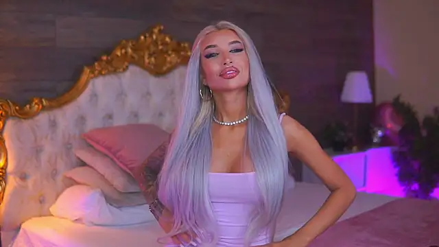 Juicy Jessye online show from 05/03/26, 07:53