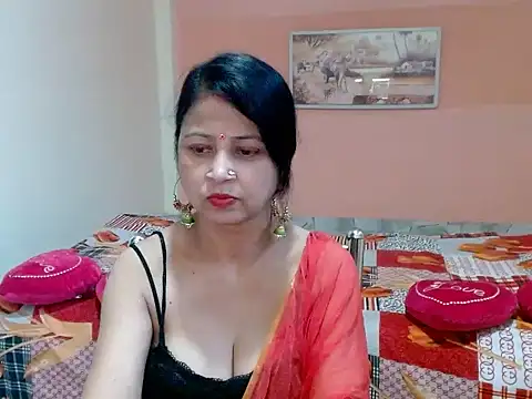 Snapshot of Valentin_Nappi chatting on 09/15/25, 04:23 Valentin Nappi online show from 09/15/25, 04:23