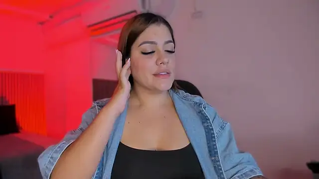 Snapshot of bonnieAn chatting on 09/12/25, 11:32 bonnieAn online show from 09/12/25, 11:32