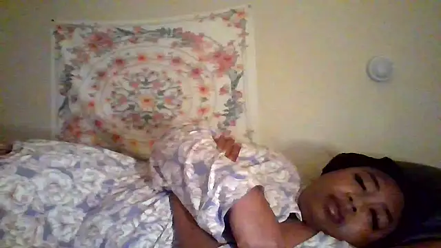 Snapshot of angeliquebelcali chatting on 11/05/25, 06:46 angeliquebelcali online show from 11/05/25, 06:46