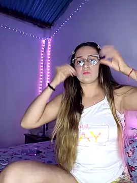 Snapshot of MyAlexaStar chatting on 02/03/26, 01:04 MyAlexaStar online show from 02/03/26, 01:04