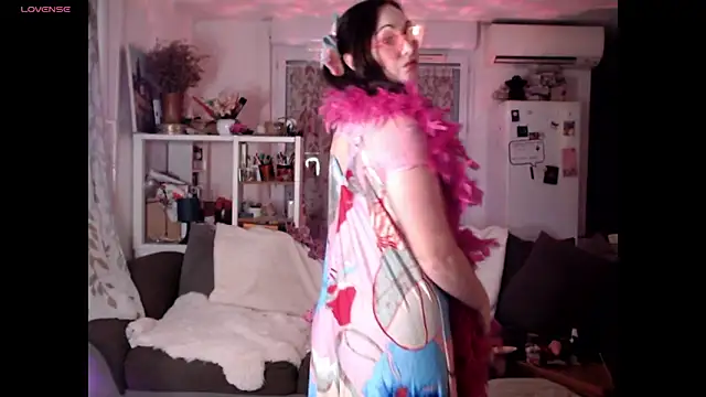 Snapshot of AdorahB3ll3 chatting on 11/30/25, 08:13 AdorahB3ll3 online show from 11/30/25, 08:13