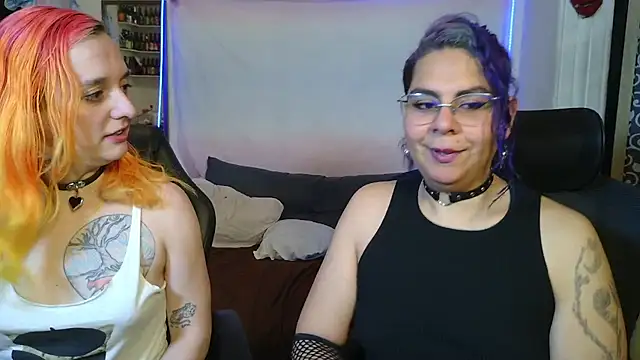 Snapshot of Evelan420 chatting on 01/15/26, 07:28 Evelan420 online show from 01/15/26, 07:28