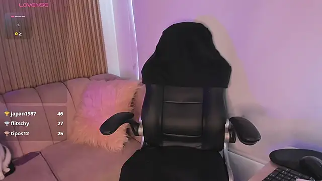 Belinda Braund online show from 02/25/25, 05:58