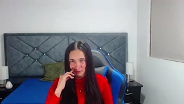 victoria adams07 online show from 11/04/25, 07:46