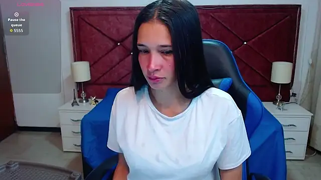 Snapshot of victoria_adams07 chatting on 02/03/26, 01:49 victoria adams07 online show from 02/03/26, 01:49