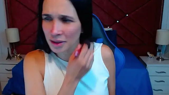 Snapshot of victoria_adams07 chatting on 02/25/26, 07:45 victoria adams07 online show from 02/25/26, 07:45