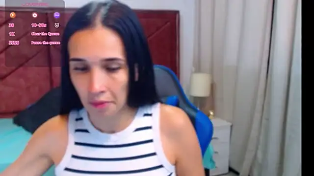 Snapshot of victoria_adams07 chatting on 04/24/26, 10:34 victoria adams07 online show from 04/24/26, 10:34