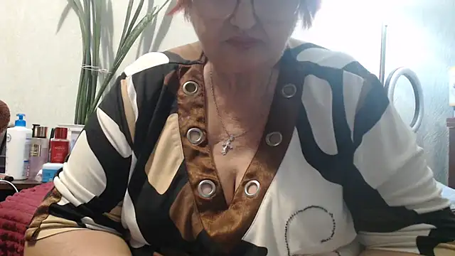 DeniseeRosea online show from 10/15/25, 07:03