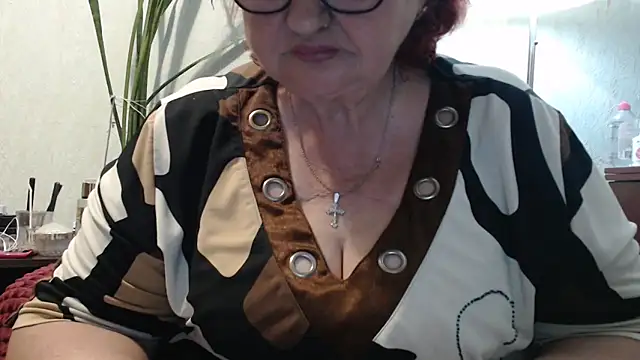 Snapshot of DeniseeRosea chatting on 05/27/26, 07:00 DeniseeRosea online show from 05/27/26, 07:00