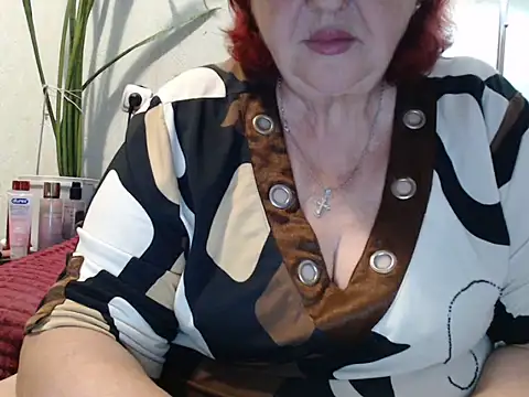 Snapshot of DeniseeRosea chatting on 06/14/26, 12:30 DeniseeRosea online show from 06/14/26, 12:30