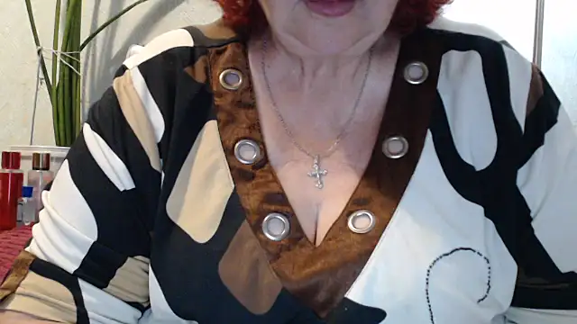 Snapshot of DeniseeRosea chatting on 06/22/26, 01:29 DeniseeRosea online show from 06/22/26, 01:29