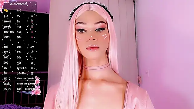 Snapshot of lucyangel_11 chatting on 03/08/25, 07:49 lucyangel 11 online show from 03/08/25, 07:49