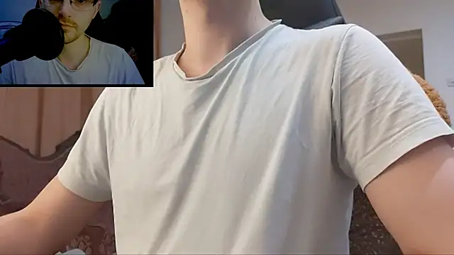 Snapshot of Moonsire1 chatting on 01/23/25, 01:19 Moonsire1 online show from 01/23/25, 01:19