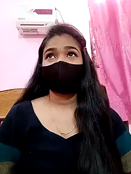 Simran-001 online show from 02/07/25, 08:22