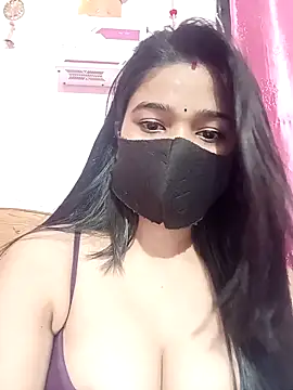 Snapshot of Simran-001 chatting on 03/06/26, 12:45 Simran-001 online show from 03/06/26, 12:45