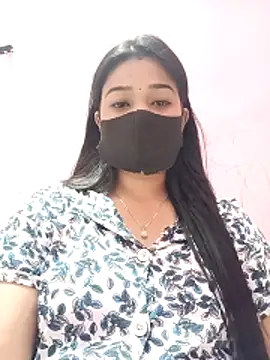 Snapshot of Simran-001 chatting on 04/13/26, 12:21 Simran-001 online show from 04/13/26, 12:21