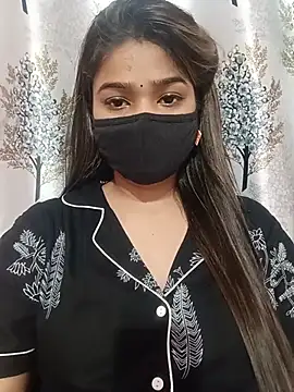 Snapshot of Simran-001 chatting on 06/20/26, 01:03 Simran-001 online show from 06/20/26, 01:03