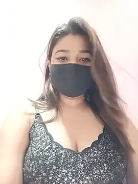 Snapshot of Simran-001 chatting on 07/31/26, 12:37 Simran-001 online show from 07/31/26, 12:37
