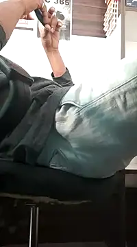 RaviRoy2326 online show from 02/14/25, 10:38