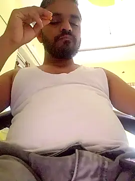 RaviRoy2326 online show from 02/22/25, 09:45