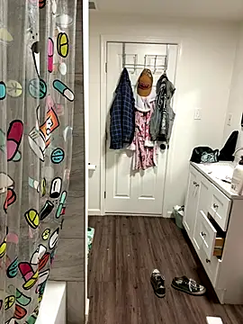 I am babydoll online show from 11/04/25, 04:00