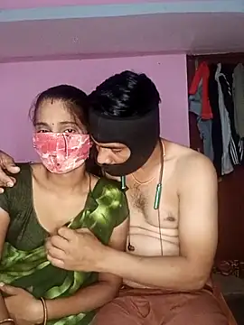 Snapshot of USHA_BHABHI chatting on 03/19/26, 03:27 USHA BHABHI online show from 03/19/26, 03:27